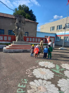Экскурсия к памятнику.